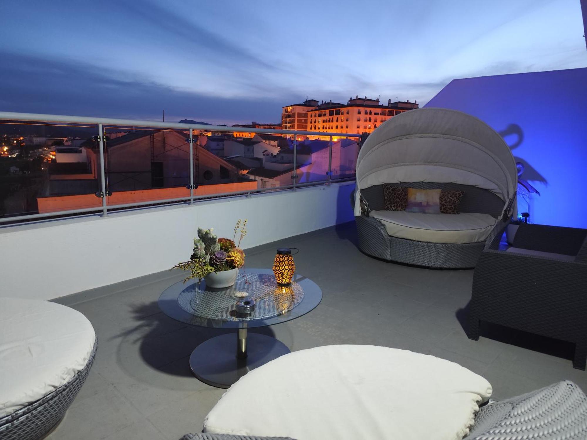 Atico Rilque, Apartamentos Independientes Con Jacuzzi Privado Y Terraza En Ронда Екстер'єр фото